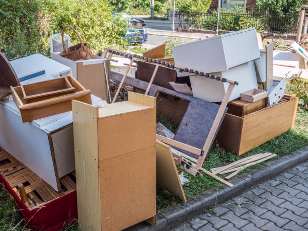 Best Commercial Cleanout Services  in Holts Summit, MO